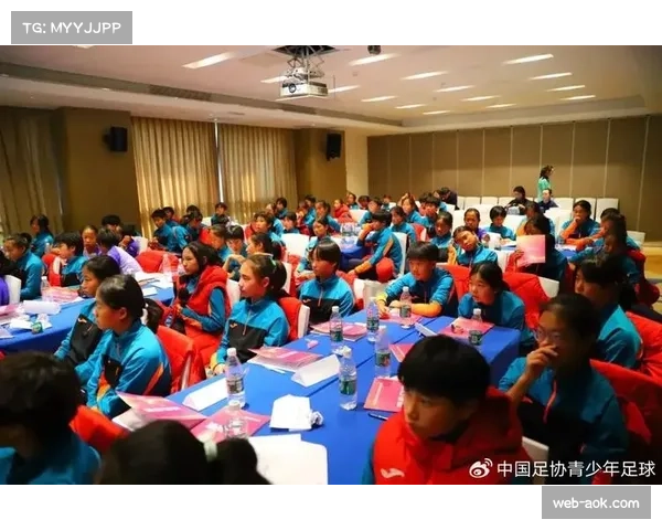 年轻球员通过训练营培养快速成长的体育文化与教育模式探索 年轻球员通过训练营培养快速成长的体育文化与教育模式探索