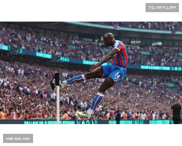 水晶宫半场两球落后 下半场三球逆袭戏剧性逆转对手