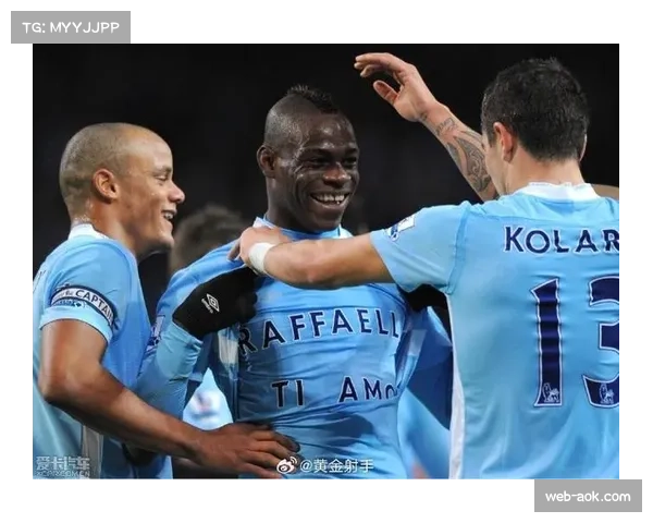 姆伯莫攻入第7球,成曼联头号射手 姆伯莫攻入第7球,成曼联头号射手