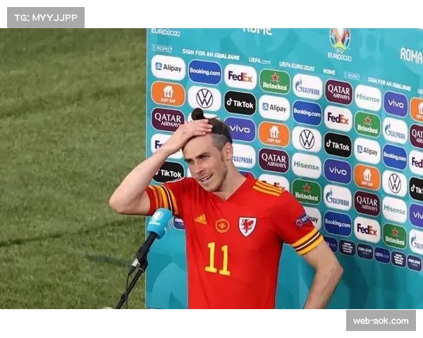 布迪米尔背身凌空斩，奥萨苏纳主场轰入神仙球