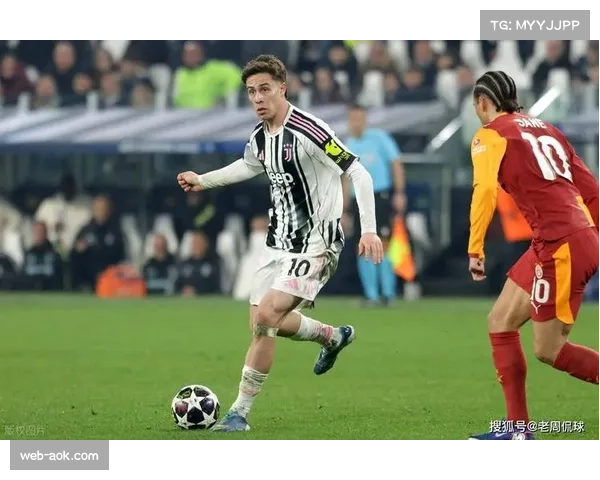 加拉塔萨雷主场5-2大胜尤文图斯，次回合斑马军团面临艰巨逆转任务